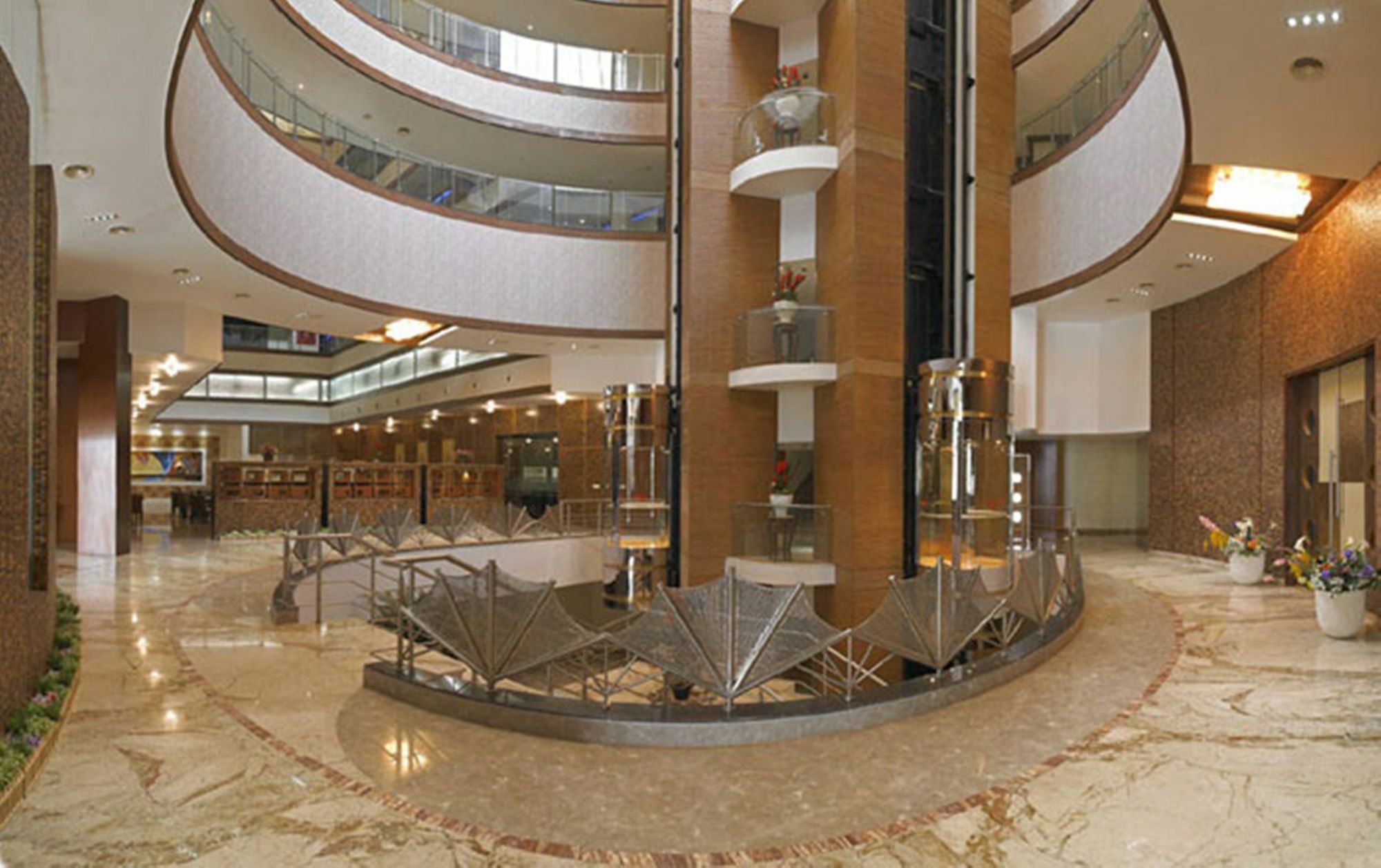 Royal Orchid Central Kireeti Hampi, Hospet Экстерьер фото